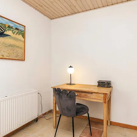 4 Star In Vaeggerlose * Bøtø By